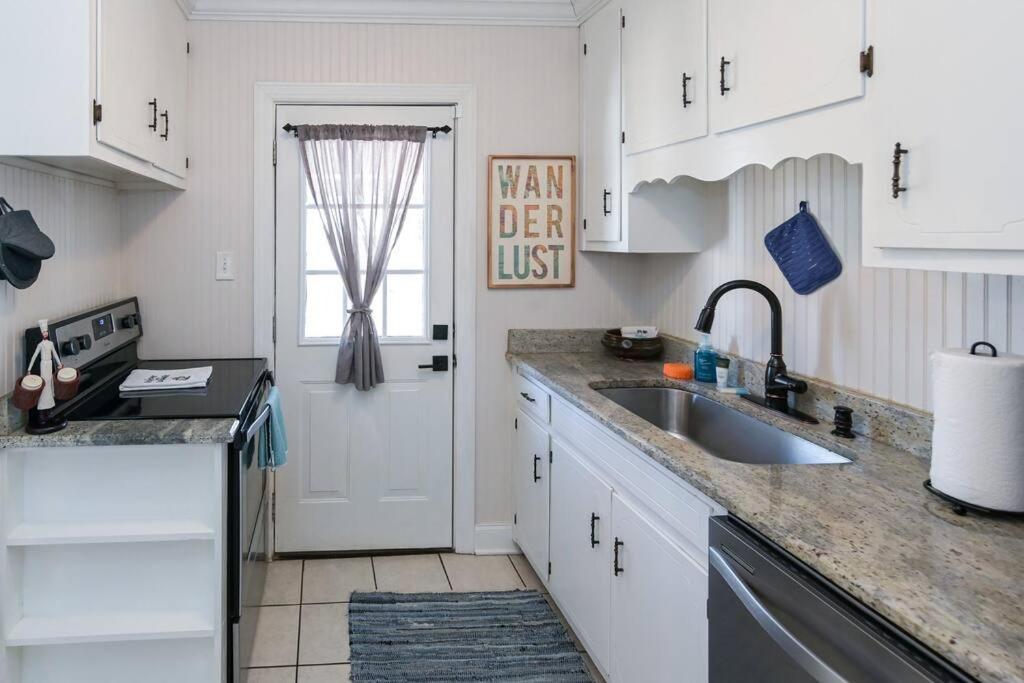 Peaceful Home In Downtown Huntsville With Nice Back Patio! Екстериор снимка